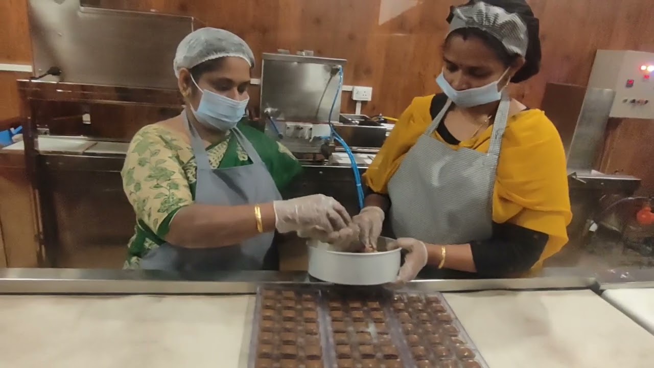 Munnar Chocolate Factory Tour A Sweet Adventure munnar livefactory Munnar Chocolate Factory Tour A Sweet Adventure munnar livefactory