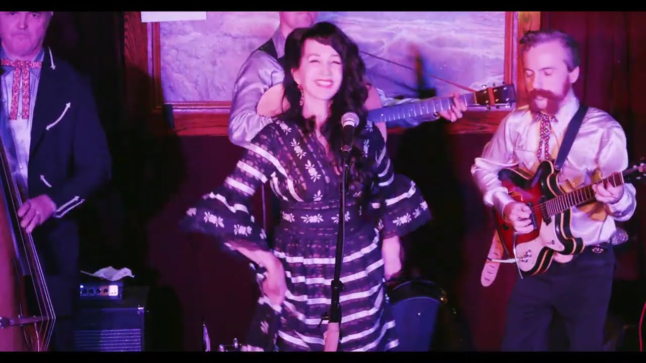 Grey DeLisle & the Blue Ribbon Boys live at RedWood Bar