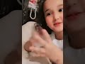 اجمل مقطع مضحك الديك جاب بيضاء وصوص