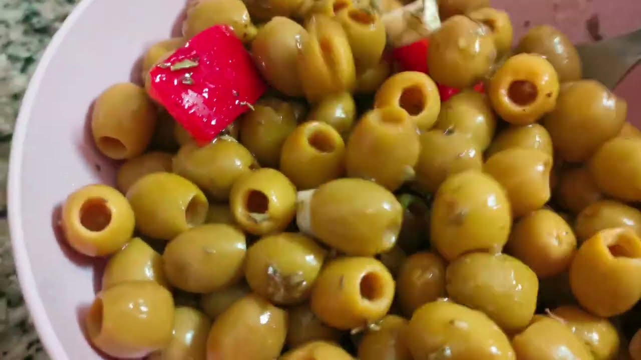 Aceitunas al estilo canario, muy facil de preparar