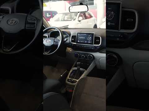 مجموعة صالح للسيارات هيونداي فينيو 