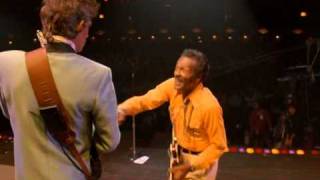 Chuck Berry & Julian Lennon - Johnny B Goode chords