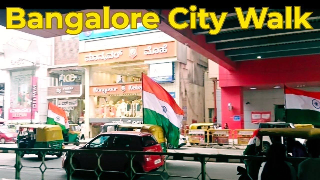 Banglore City Walk| Towards MG Road Metro station 🚶‍♀️ | From Brigade Road Signal | Busy City Sounds