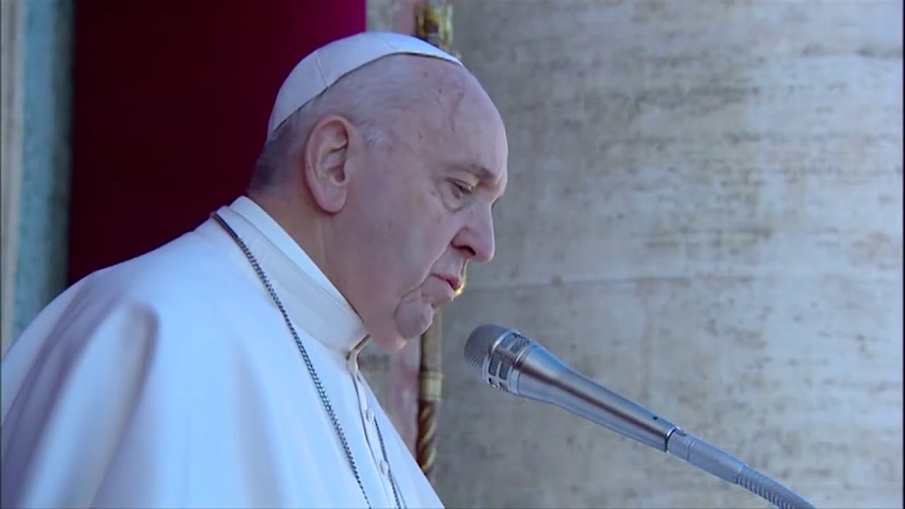 Urbi et Orbi: Message and Blessing 2020