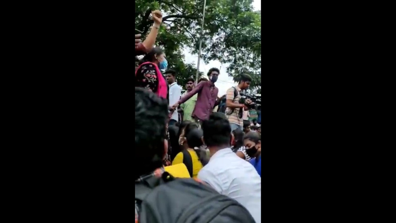 GRAND PROTEST AGAINST OFFLINE EXAM IN TAMIL NADU