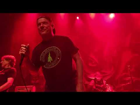 Ugly Kid Joe “ Goddamn Devil  “  Omaha NE Live 9/2/26