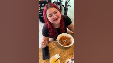Maudy makan seblak teh loli #jajanan #visitkuliner #food #kuliner #shorts #fyp