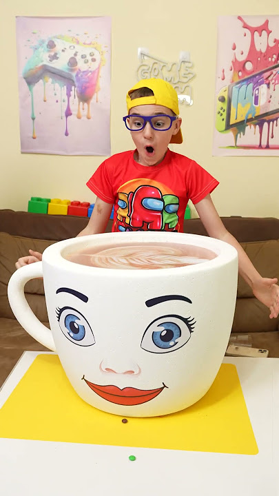 Big  toy cup surprise 😂❤️