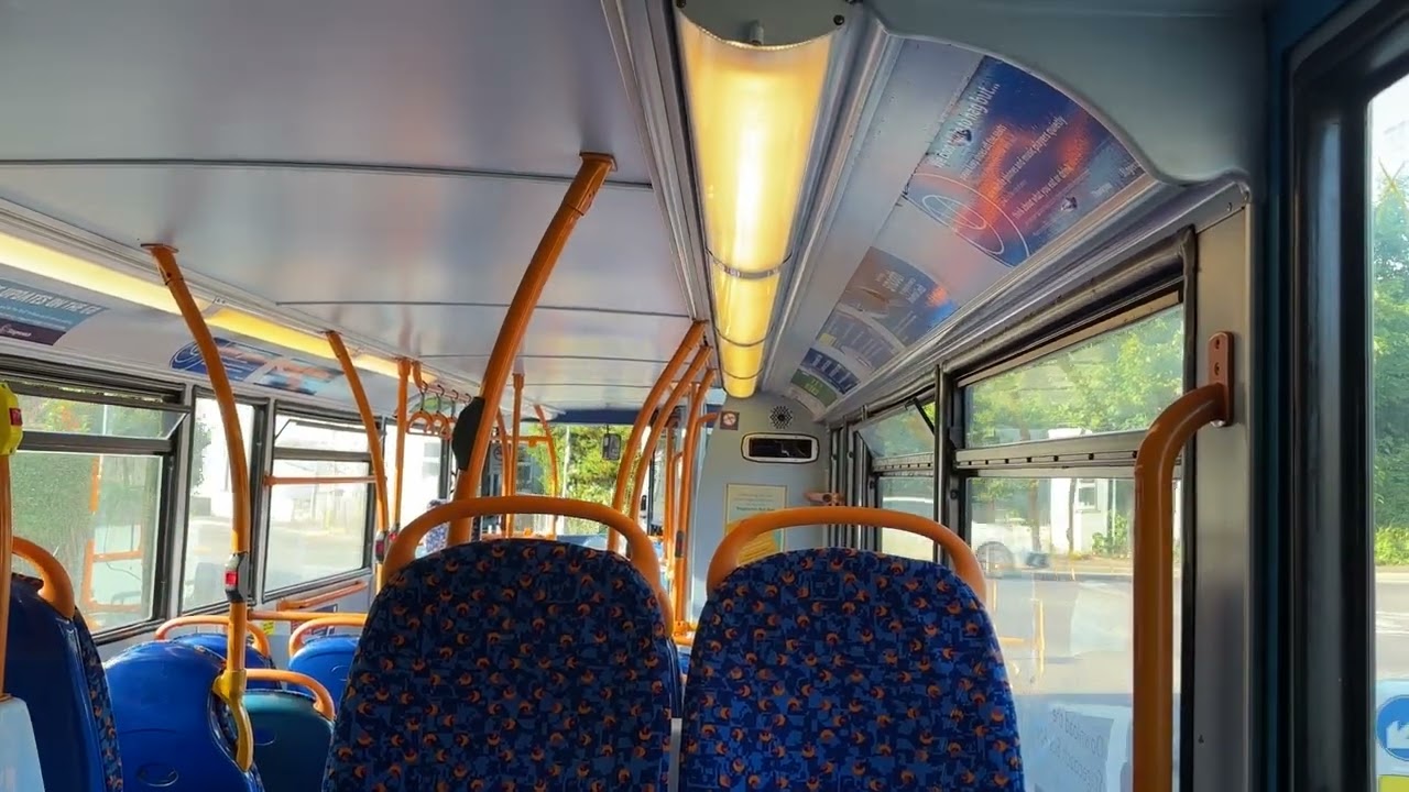 Kickdown! SK52USN | Transbus Trident/Transbus ALX400 | Stagecoach South East 17734