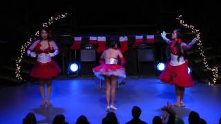 Mynx D&#39;Meanor, Rosalynn la Roux, and Pickles Kintaro - Hubba Hubba Revue Christmas 2011