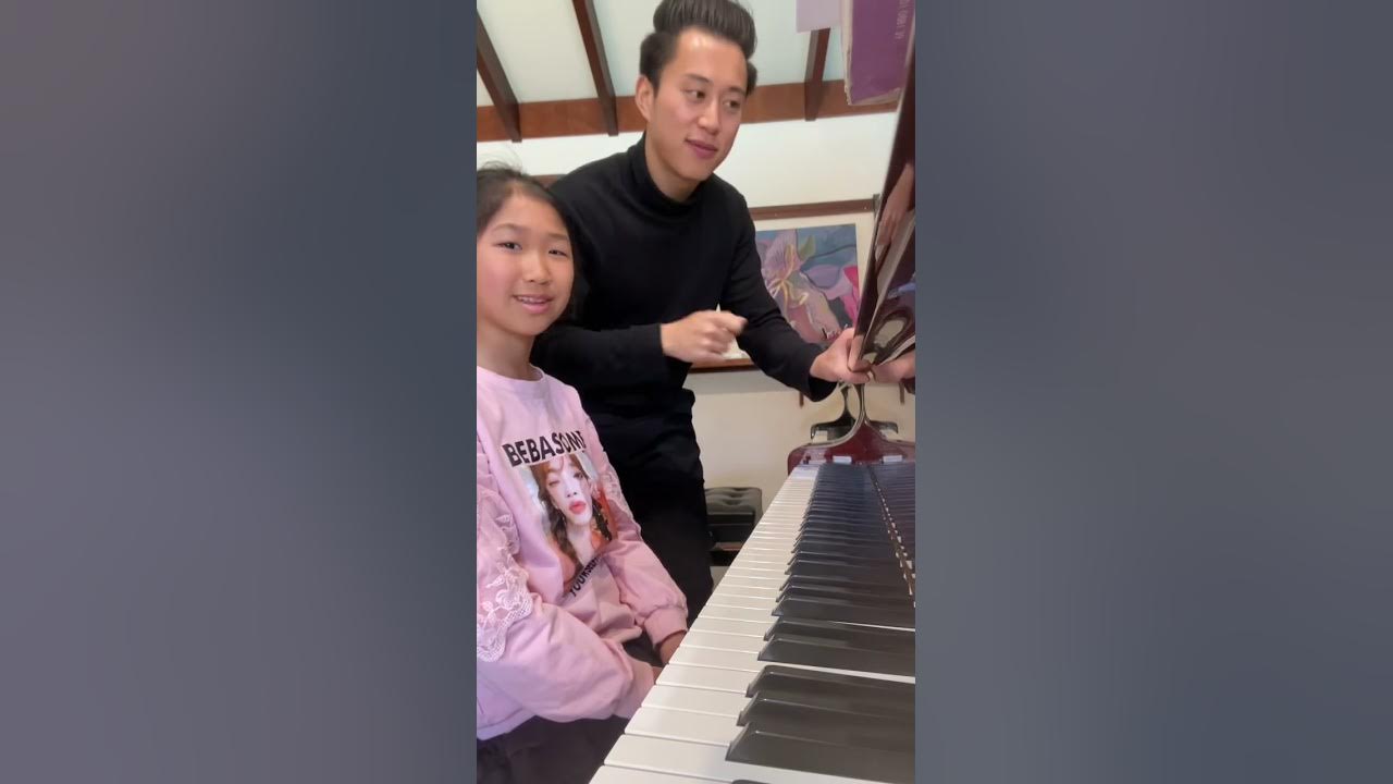 Can’t believe this works! 😆👏🏻🎹 #pianolesson #pianoteacher #piano #pianostudent #chopin #music