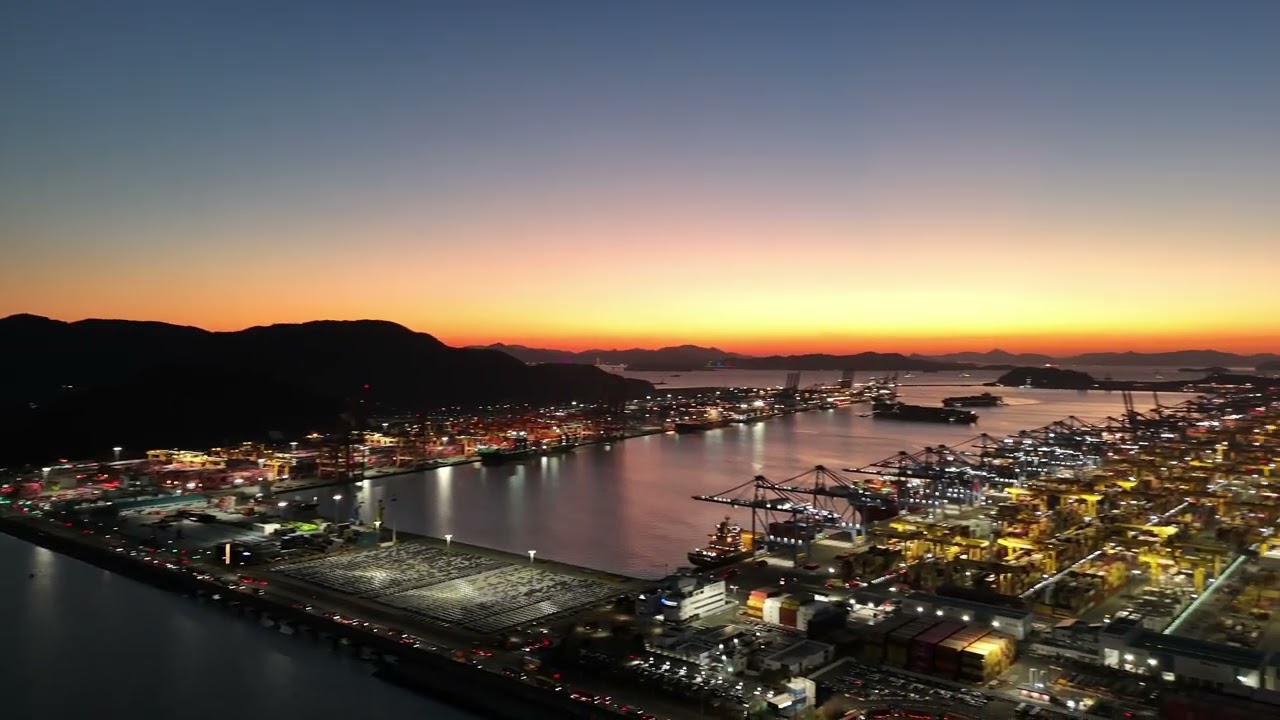 부산신항 야경