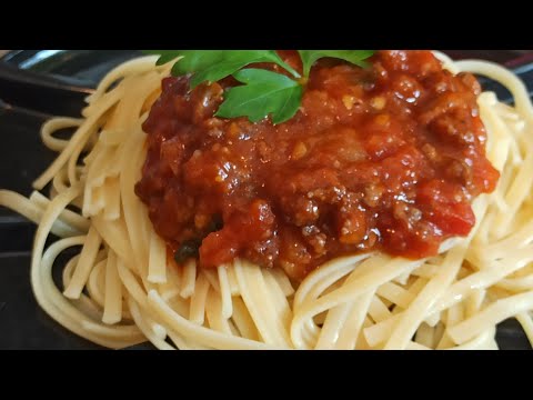 Spaghetti 🍝 à la bolognaise - YouTube