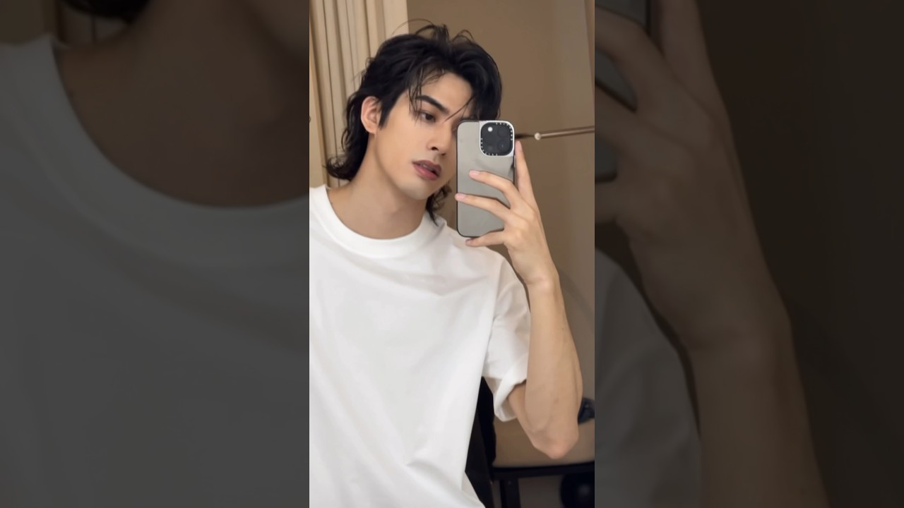 Song Weilong is so handsome 😵‍💫🤧💖 