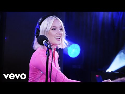 Zara Larsson - Love Lies (Khalid & Normani cover) in the Live Lounge