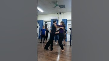 Hướng dẫn chi tiết đếm chậm bước chachacha chuyển tiếp Natural top - Vũ Điệu Xanh