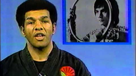 Ron Van Clief intro to THE CHINATOWN KID