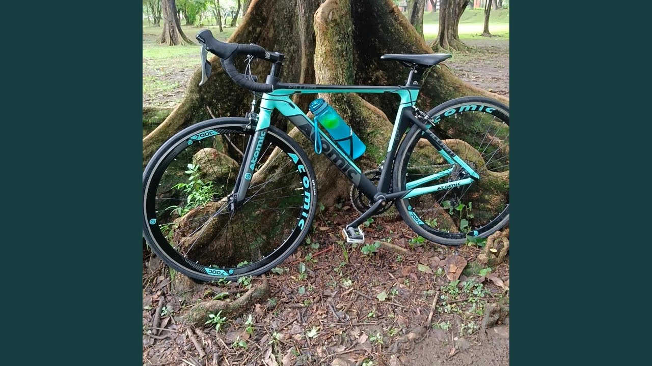 YouTubeでKiller Smileを視聴 YouTubeでKiller Smileを視聴