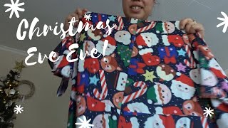 Vlogmas Day Twenty Three | Christmas Dress!