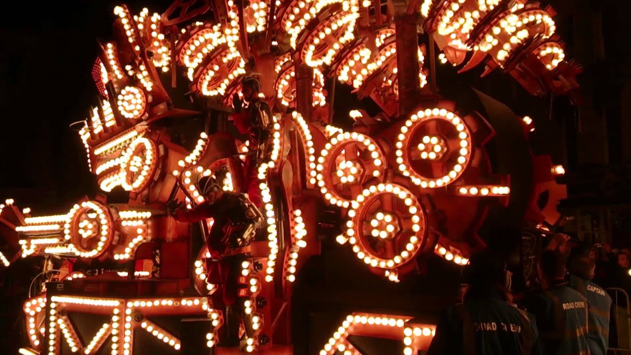 Awesome illuminated float