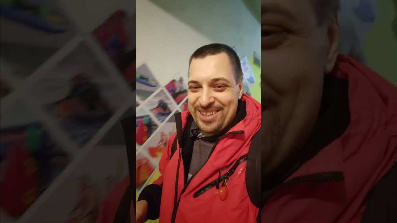 Зашёл в гости в Time Trial. Чуть работать не заставили! Еле убежал!