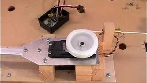 Testing Hitec 785 sail servo