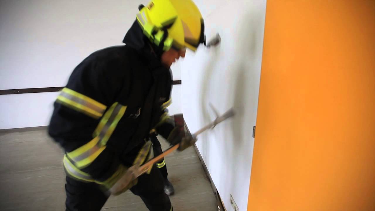 Zeitkritische Türöffnung/Forcible Entry: Scharniere ausbrechen, VermiT