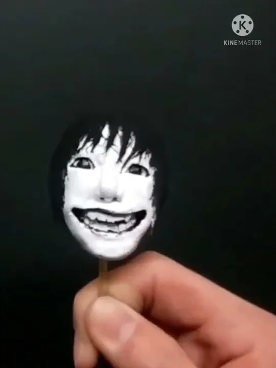 よしえが襲ってくる研究所 よしえが襲ってくる研究所