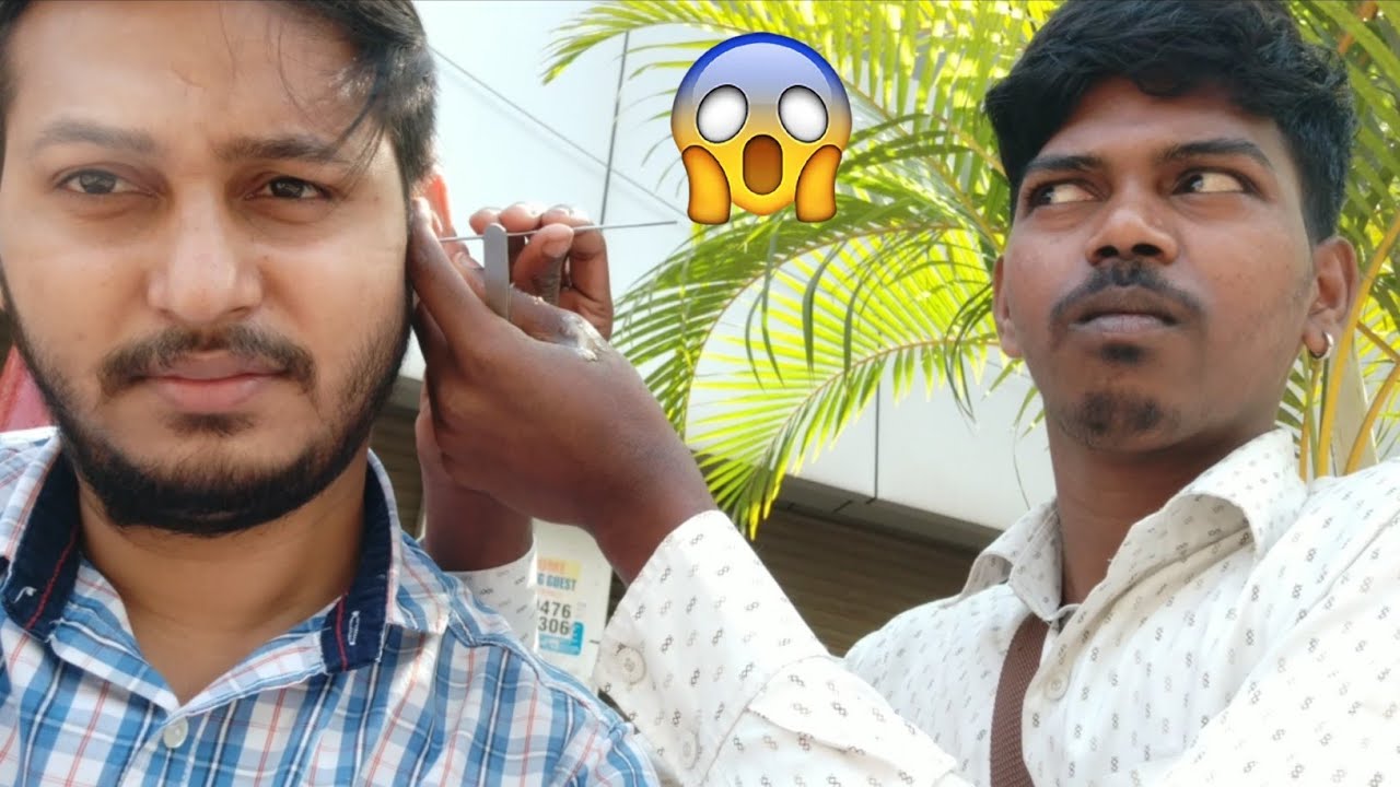 Roadside Ear Wax Cleaning In Mumbai India 🇮🇳