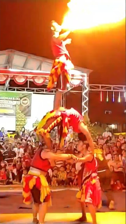 ATRAKSI NYEMBUR API