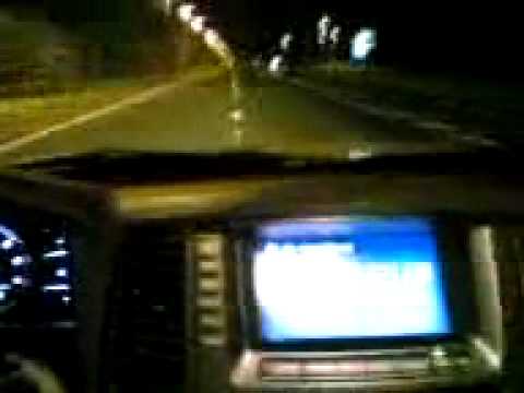 جيب لكزس يمشي 200 بدون سواق