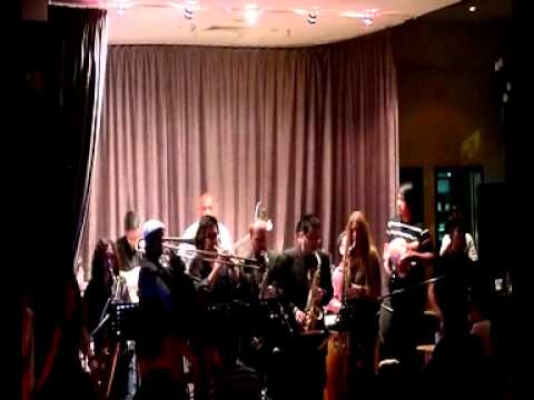 11 Fela Orchestra-1st Set-Song 1@ NeroFico 11062011