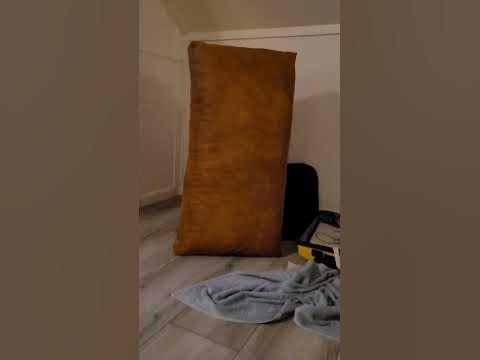 ДОБРЫЙ ДОМОВОЙ ДАРИТ ХОЗЯЙКЕ ПОДАРОК - YouTube