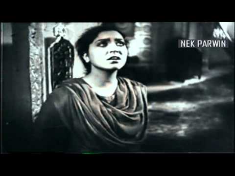 NEK PARVEEN (1946) Ye duniya garibon ko - Zeenat Begum, Hamida Banu