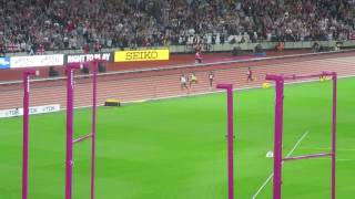 Mo Farah wins the 10,000 metres at IAAF2017