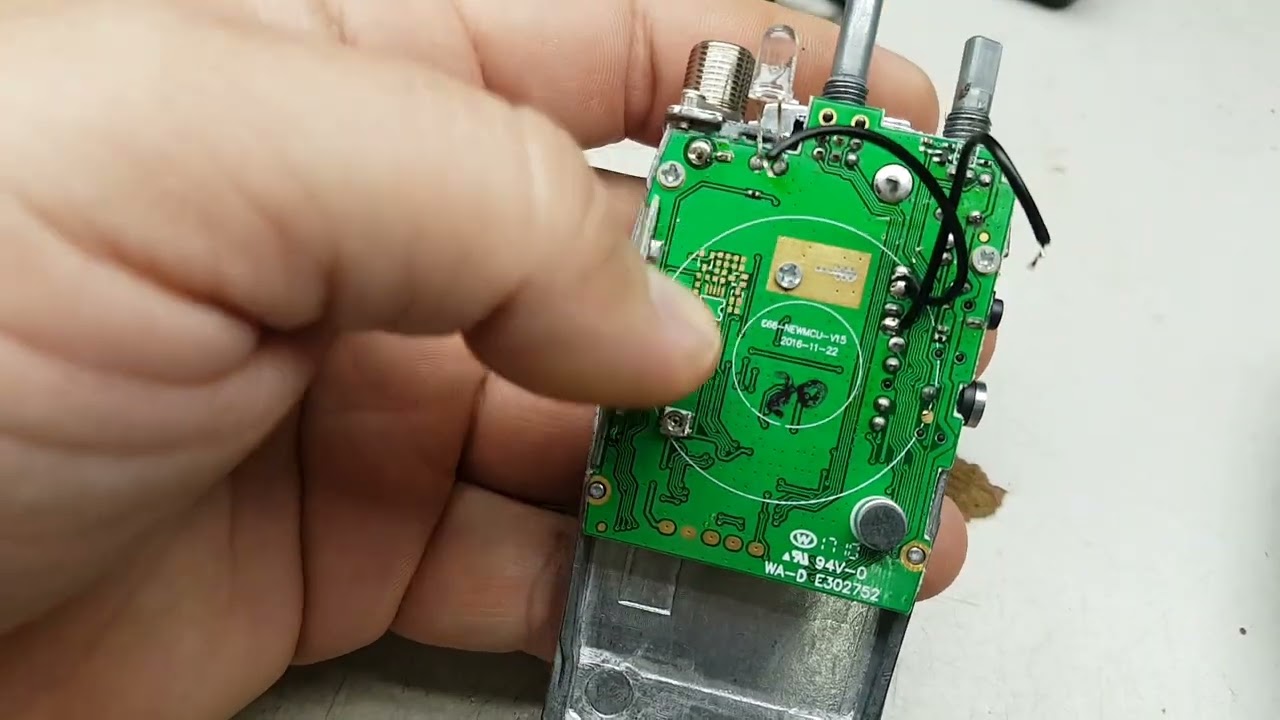 Manutenção BAOFENG BF777S.