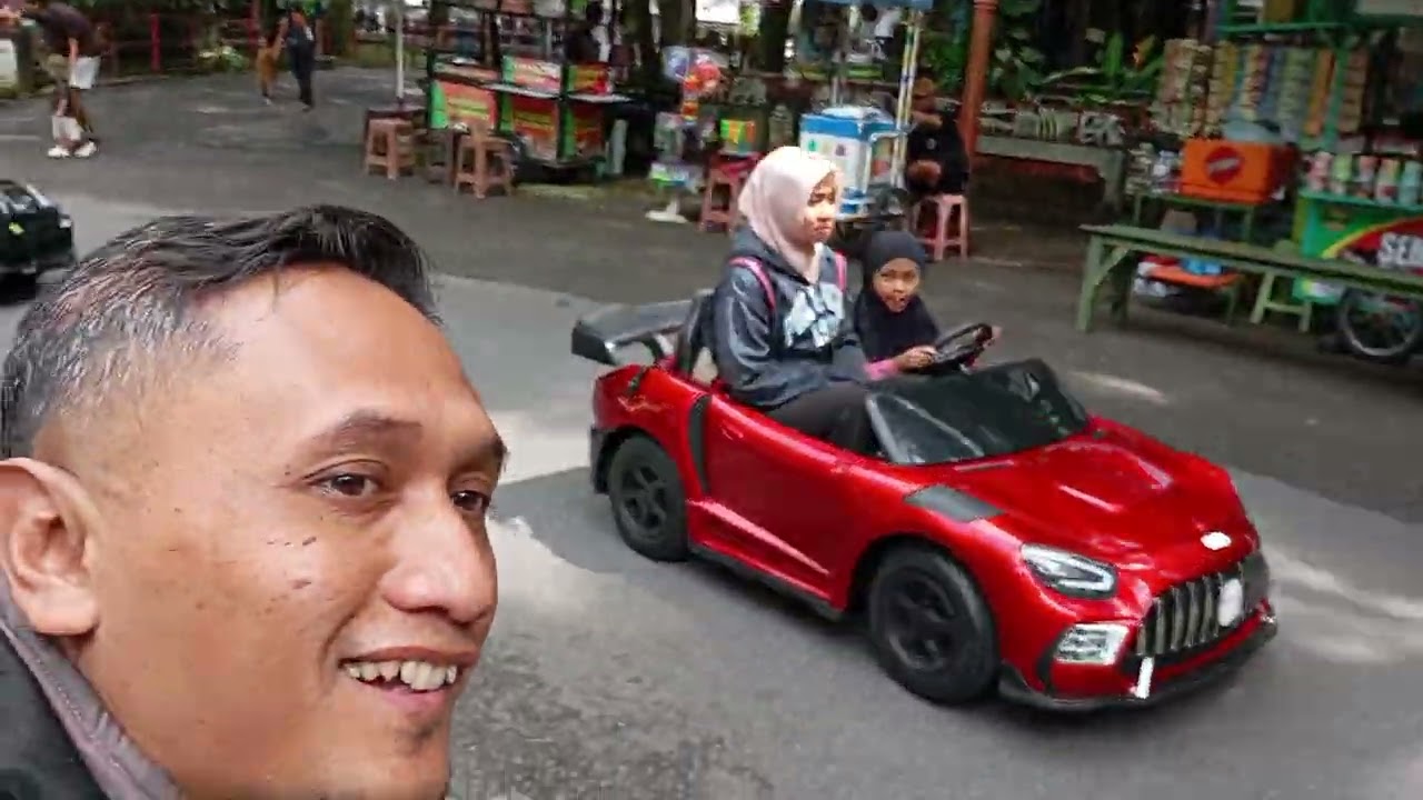 Kebon Rojo Kota Blitar. 