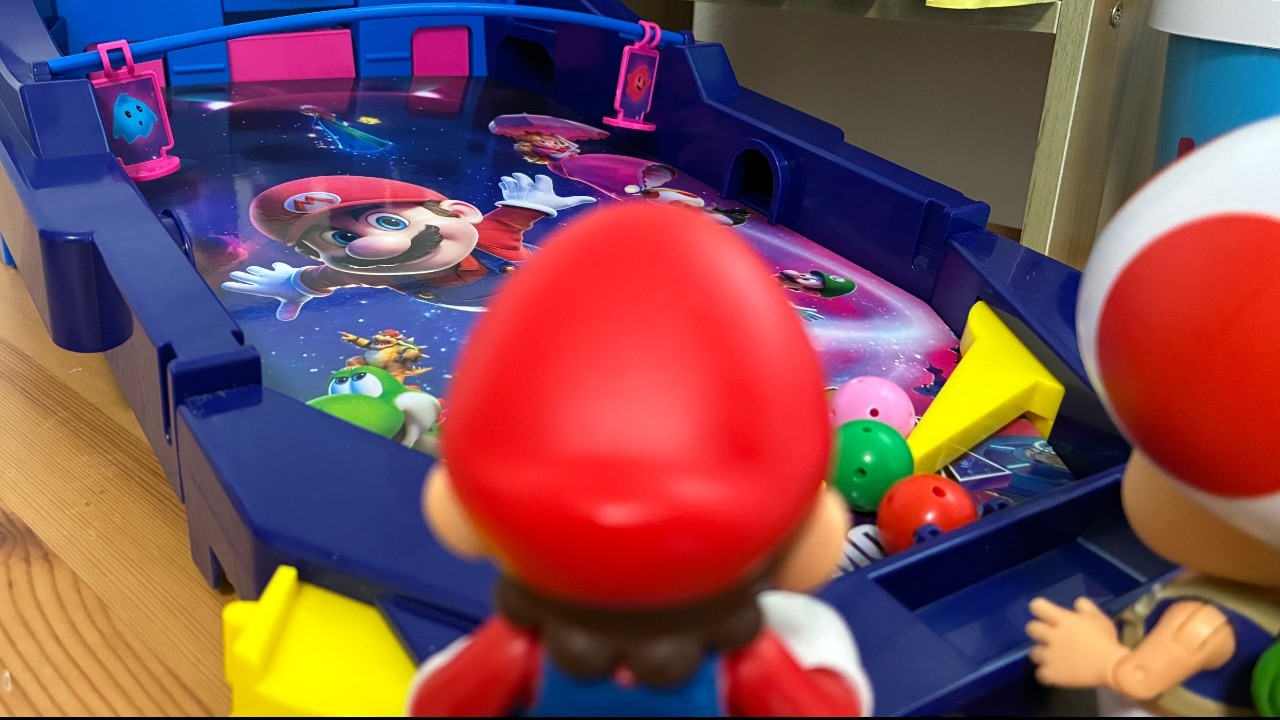 mario GALAXY toys 「mario BATTLE PINBALL GALAXY」マリオギャラクシーのおもちゃ「バトルピンボールギャラクシー」