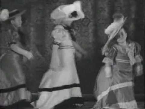 Flory Dory Girl Dance