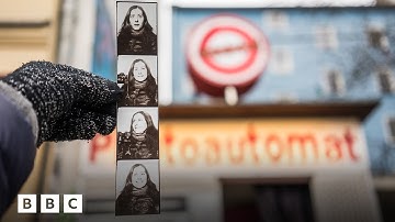 Why the photo booth is making a comeback | BBC Global