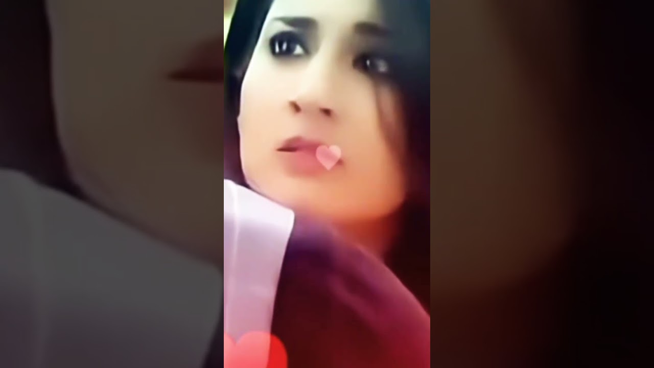 lovely couples 😘😘##romanticmusic #lovesongsmushup #love #hidilovemashup #lovemusic #lovesong 🥰😍❤️