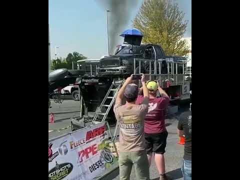 2920 HP Dodge Ram diesel explode on dyno - YouTube