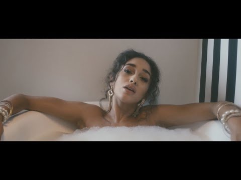 Eva Ruiz - Solo (Videoclip Oficial)