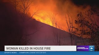 Firefighters battle fire as high winds fuel flames in San Antonio home