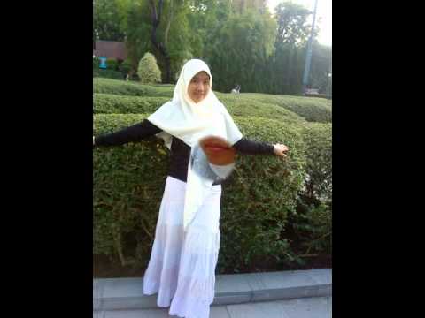 Nasidah ria jilbab-putih