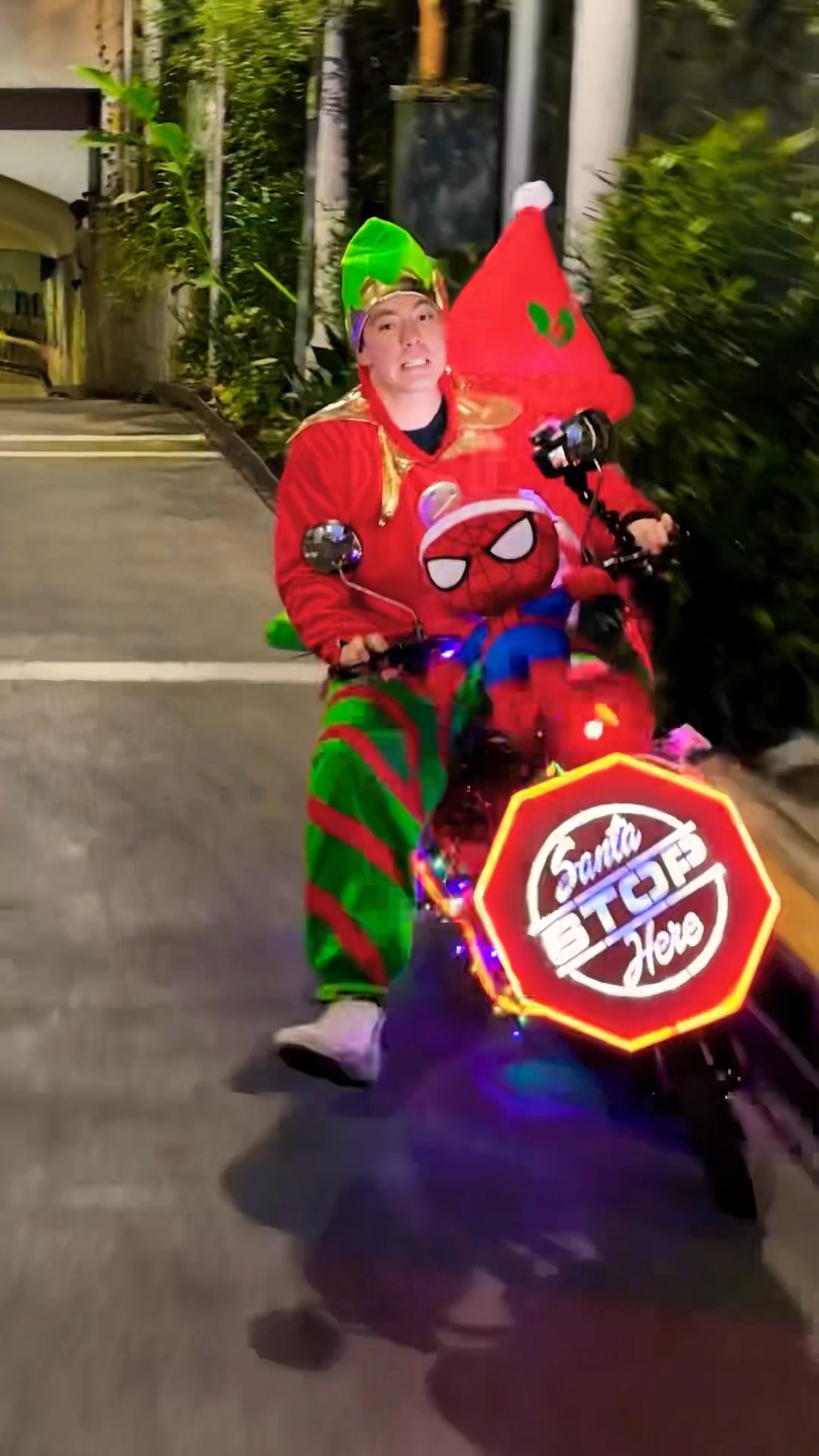 Casi me ESTRELLO por ir a toda VELOCIDAD!!! ??