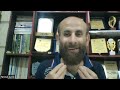 ثلاث ورقات 