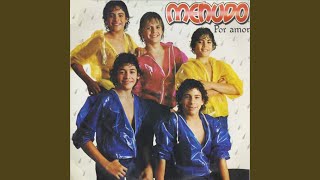 Video thumbnail of "Menudo - Es por Amor"