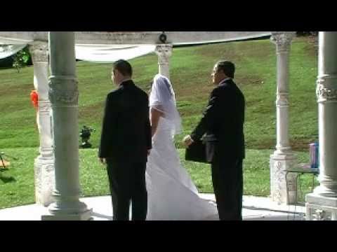 gazebo-weddings---stephanie-&-steven-north-georgia-wedding-ceremony-at-cavender-castle
