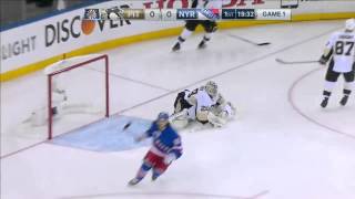 Gotta See It: Brassard stuns Penguins with early tally